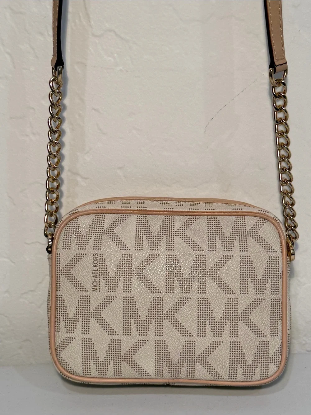 MK Jet Set Signature Chain Crossbody Camera Bag
